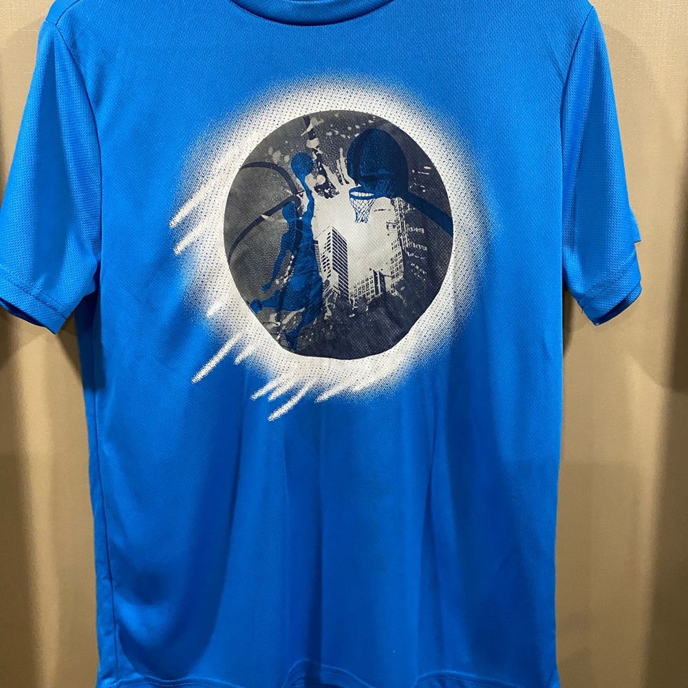 Boys basketball graphic tee by AB3 XL